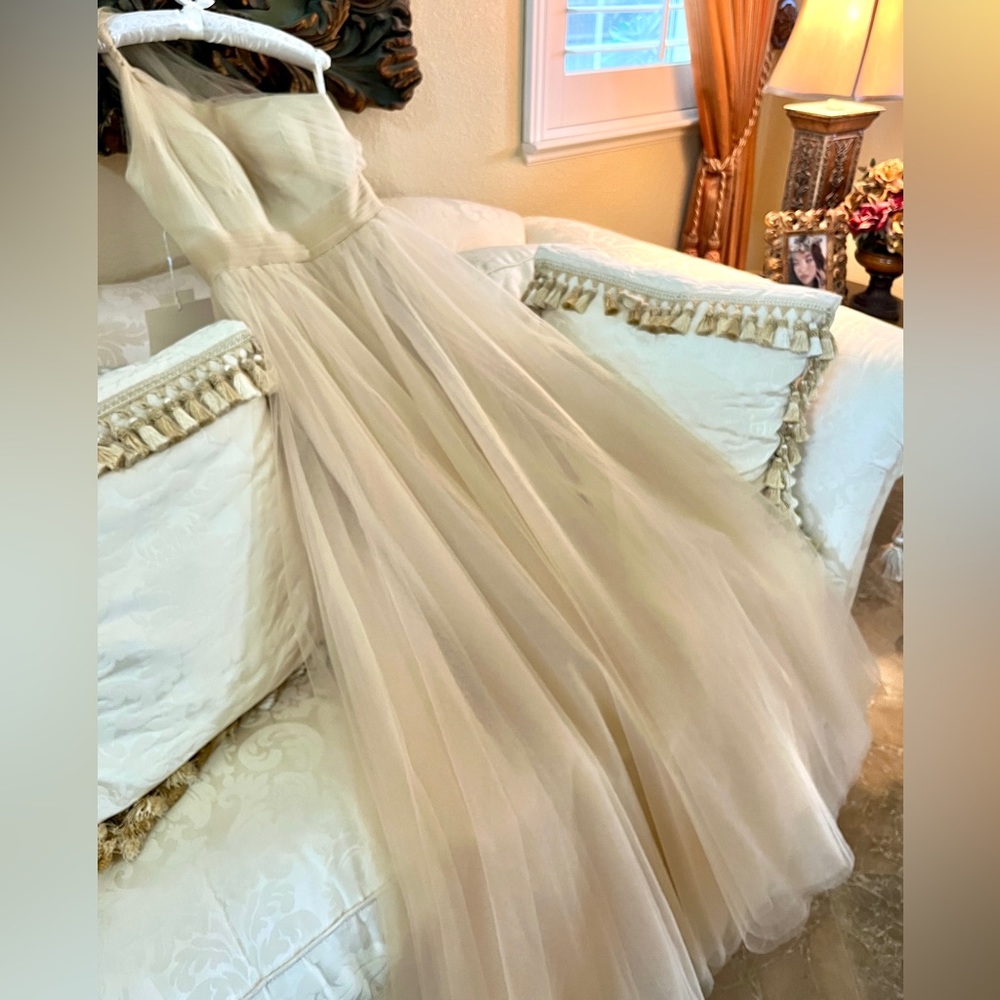 One-Shoulder Tulle Evening Gown in Champagne